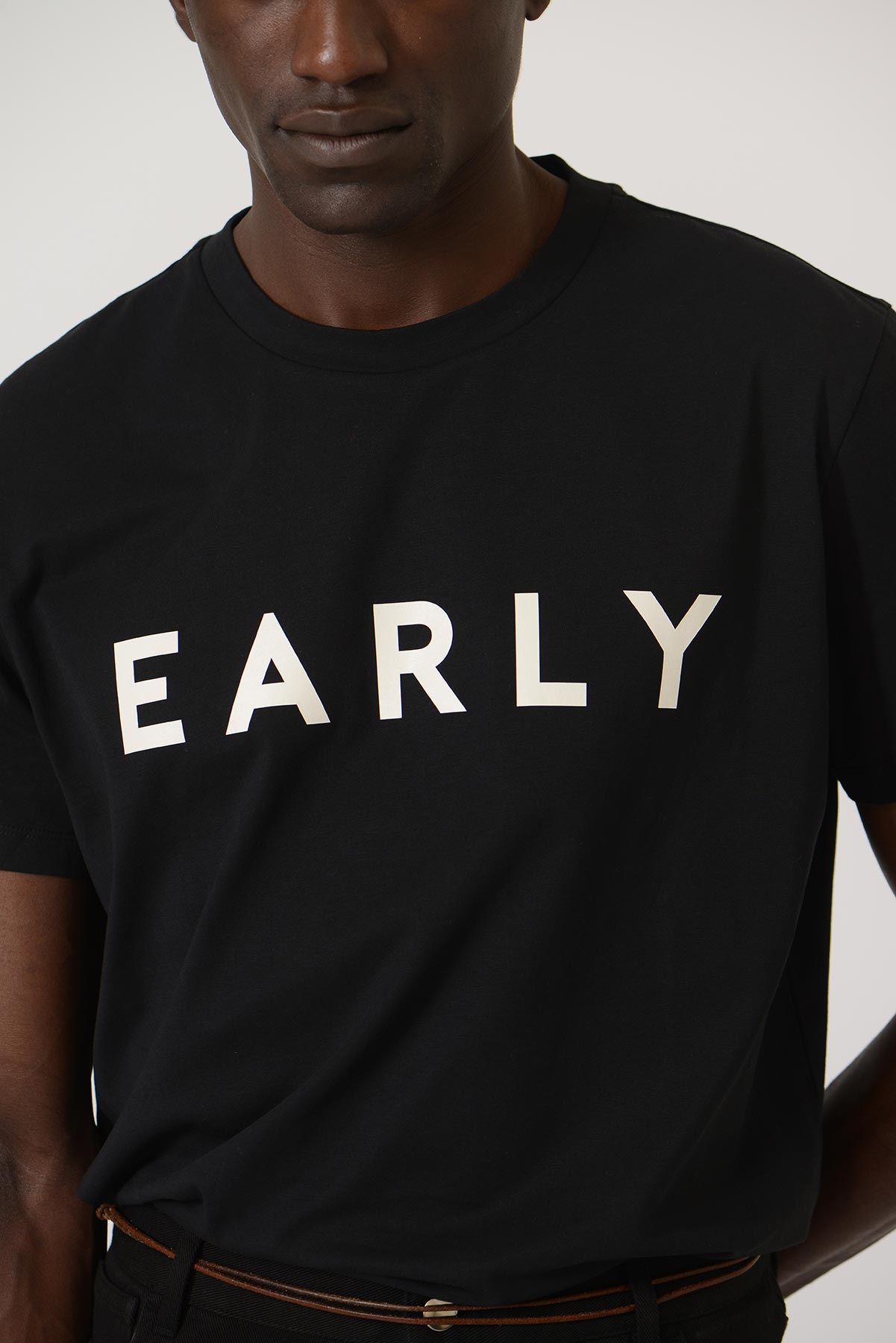 EARLY Logo Men Tee — BLACK / CARAMEL / CHOCOLATE