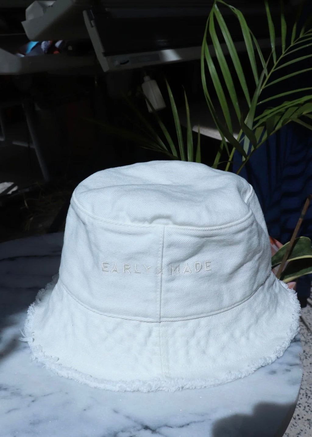 Raw Edge Bucket Hat Off White