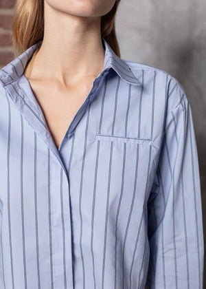 Comarine Cropped Shirt — LIGHT BLUE