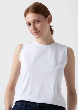 Body Fit Tank — WHITE