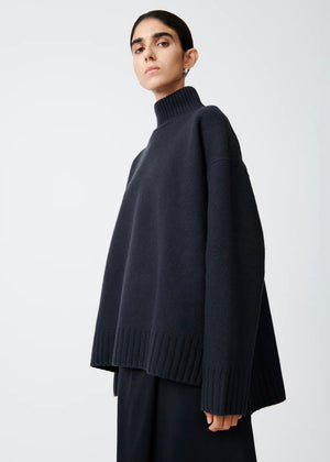 Hozu Knit Jumper — PEWTER