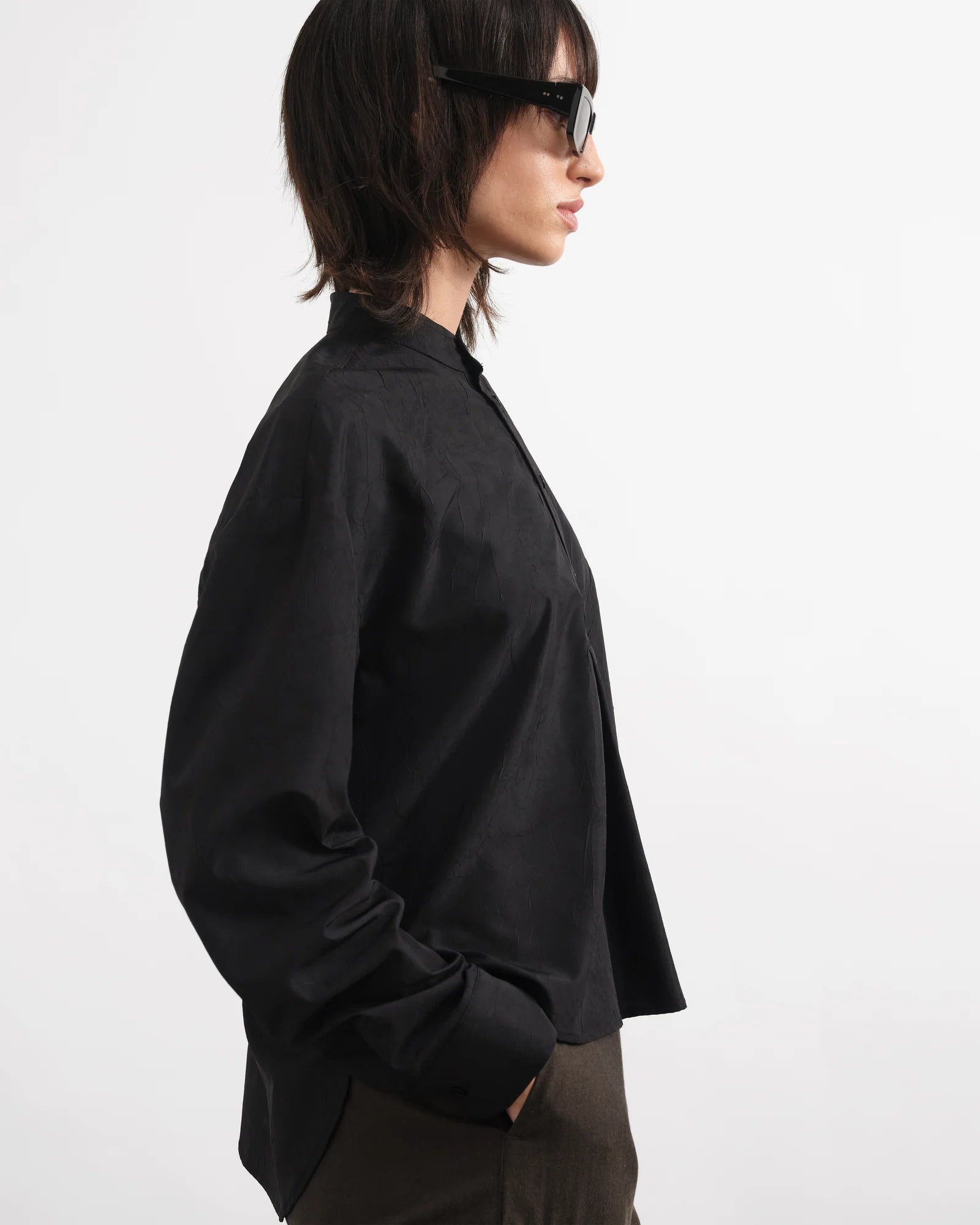 Ovelia Shirt — BLACK