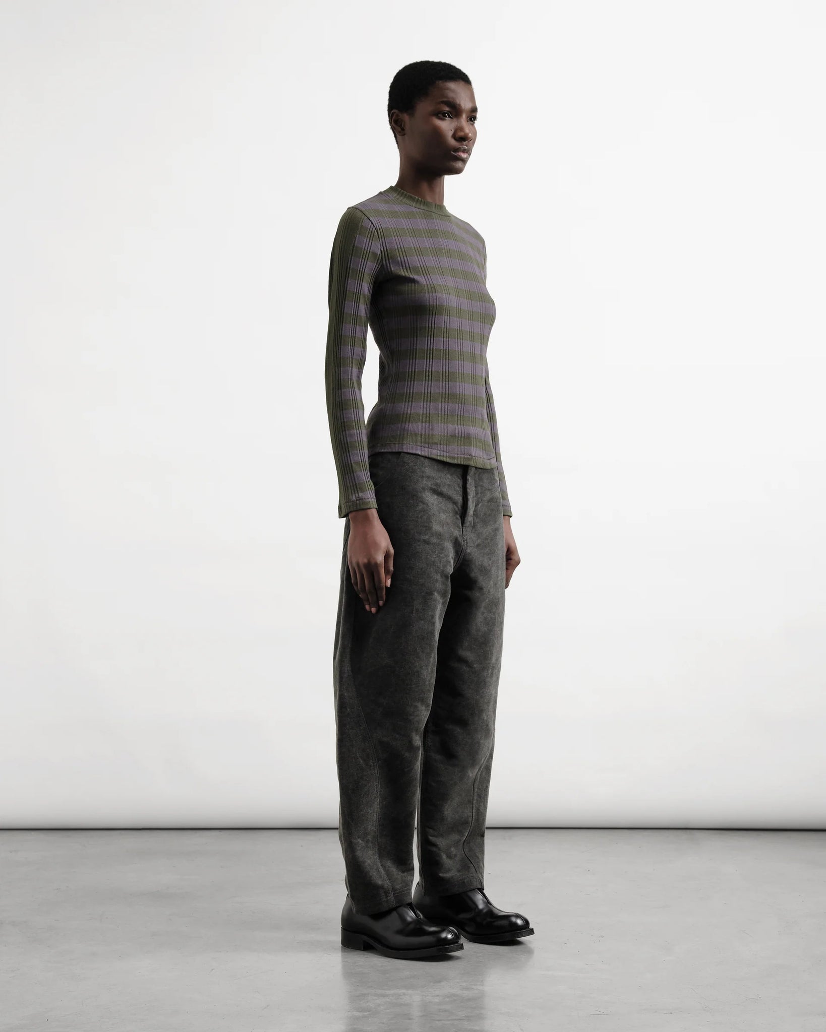 Twisted Seam Jean — CHARCOAL