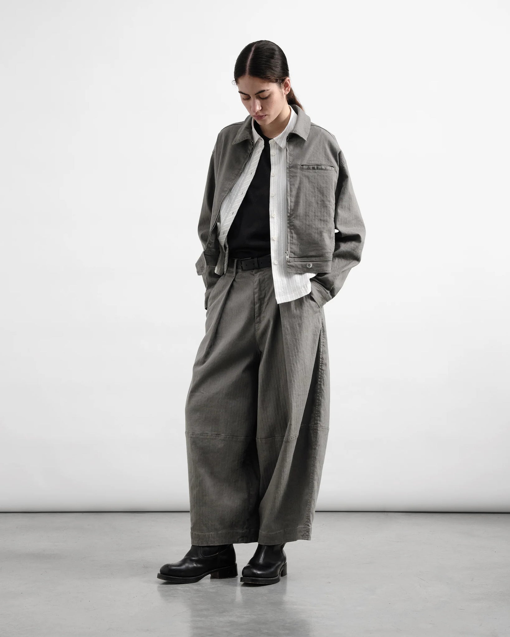 Deadbeat Trouser — GREY