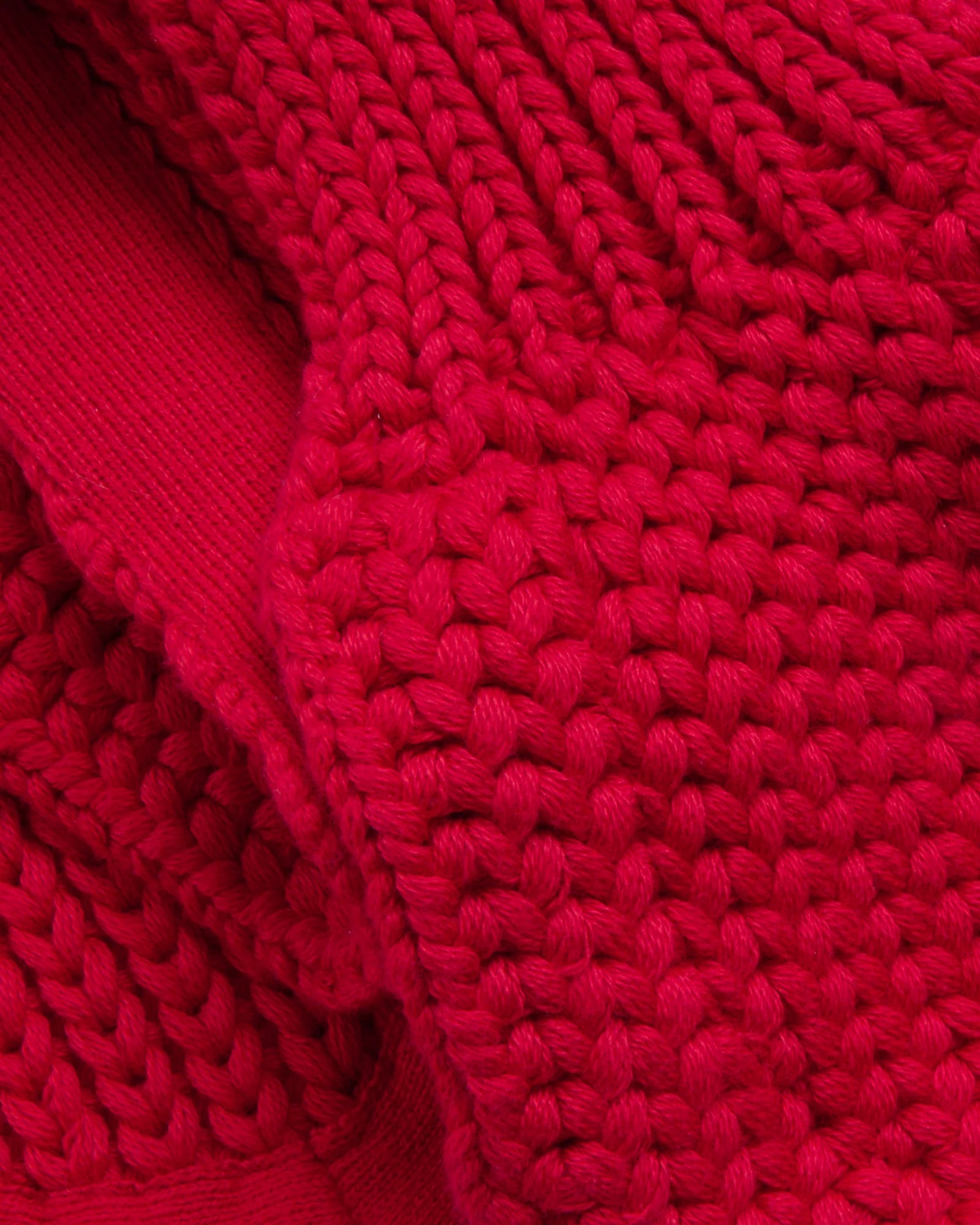 Slot Scarf — RED