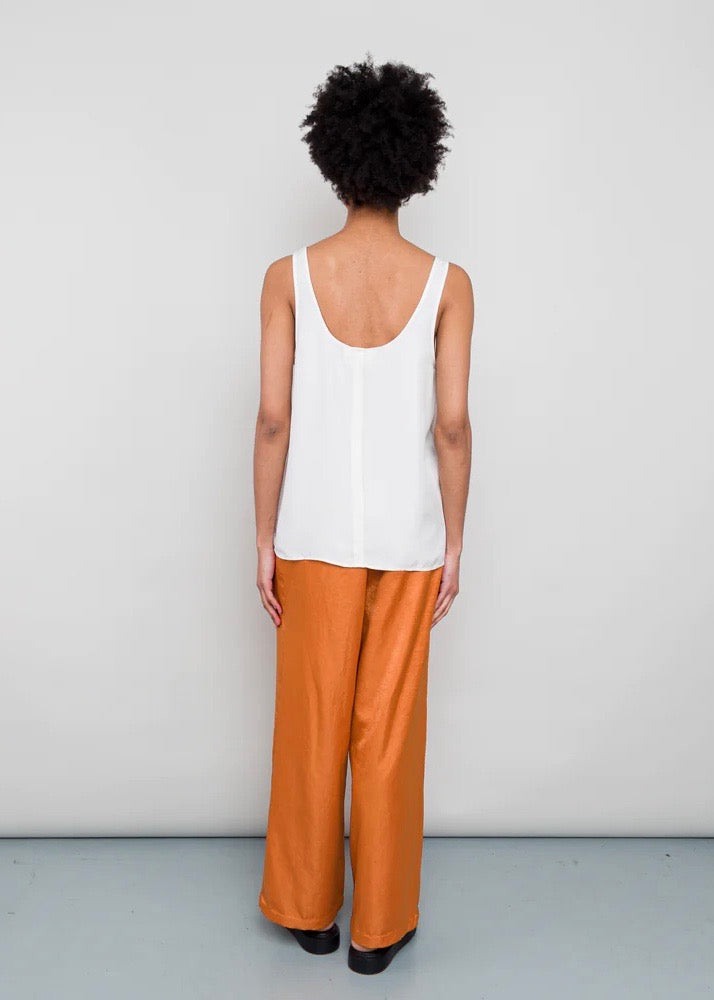 Scoop Back Vest — ECRU
