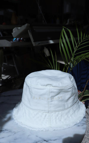 Raw Edge Bucket Hat Off White