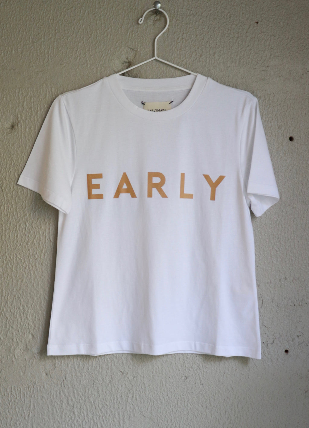 EARLY Logo Women Tee — CARAMEL/WHITE