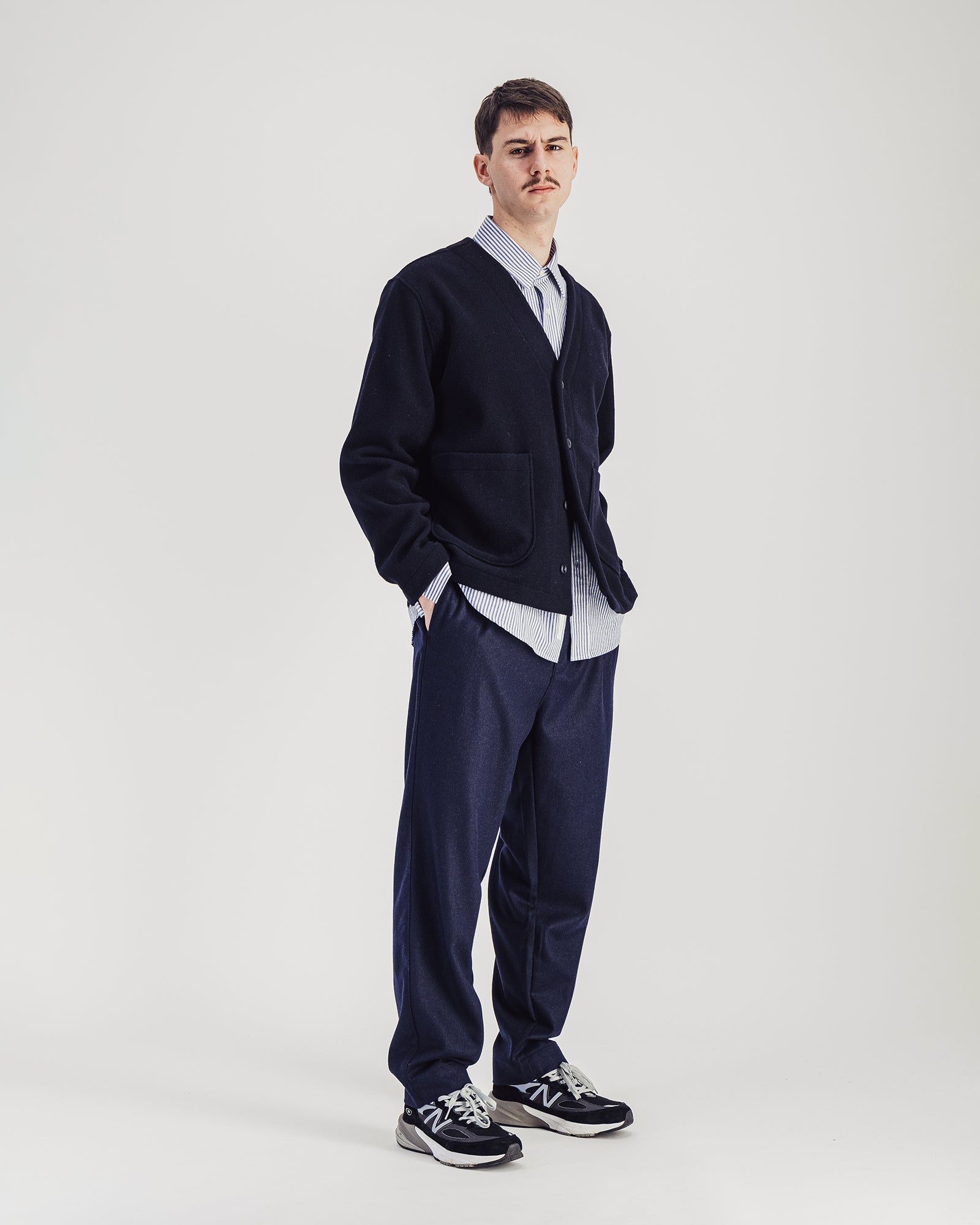 Manager Wool V-neck Jacket — NAVY