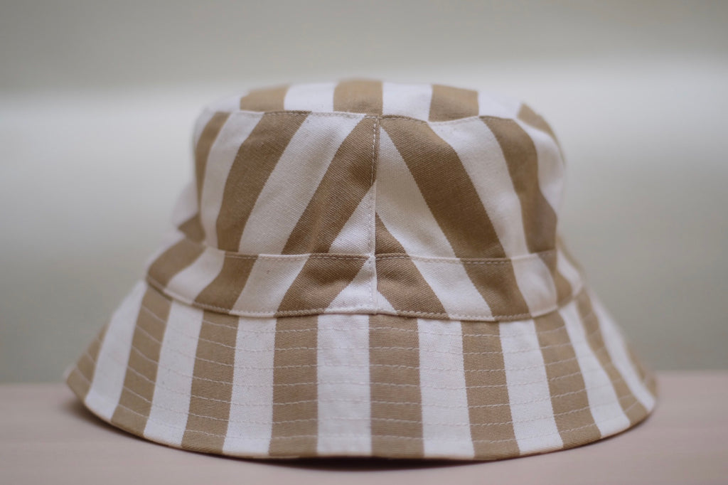 YMC Bucket Hat - WHITE/BEIGE - STRIPED
