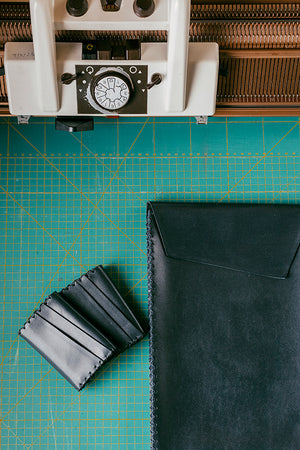 EARLYMADE Handmade Leather Portfolio - BLUE